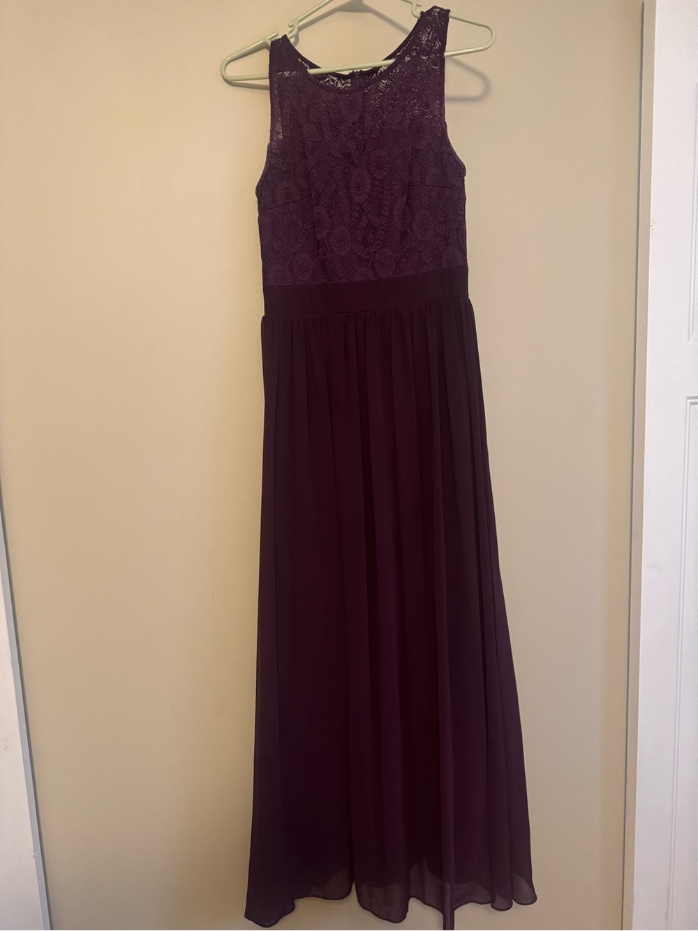 Sleeveless Lace Bodice Bridesmaid Dress in Deep Plum